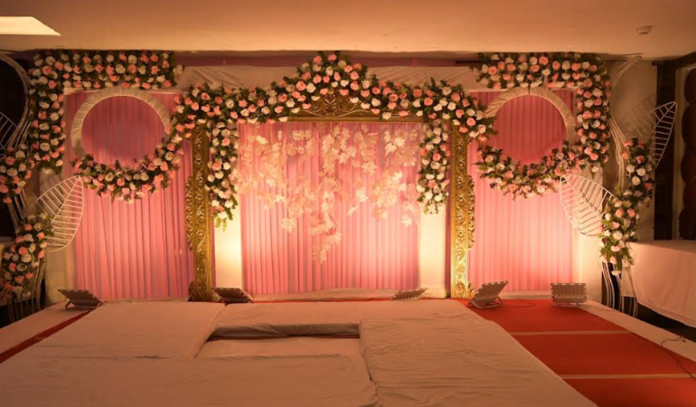 Deluxe room at Hotel Yugantar